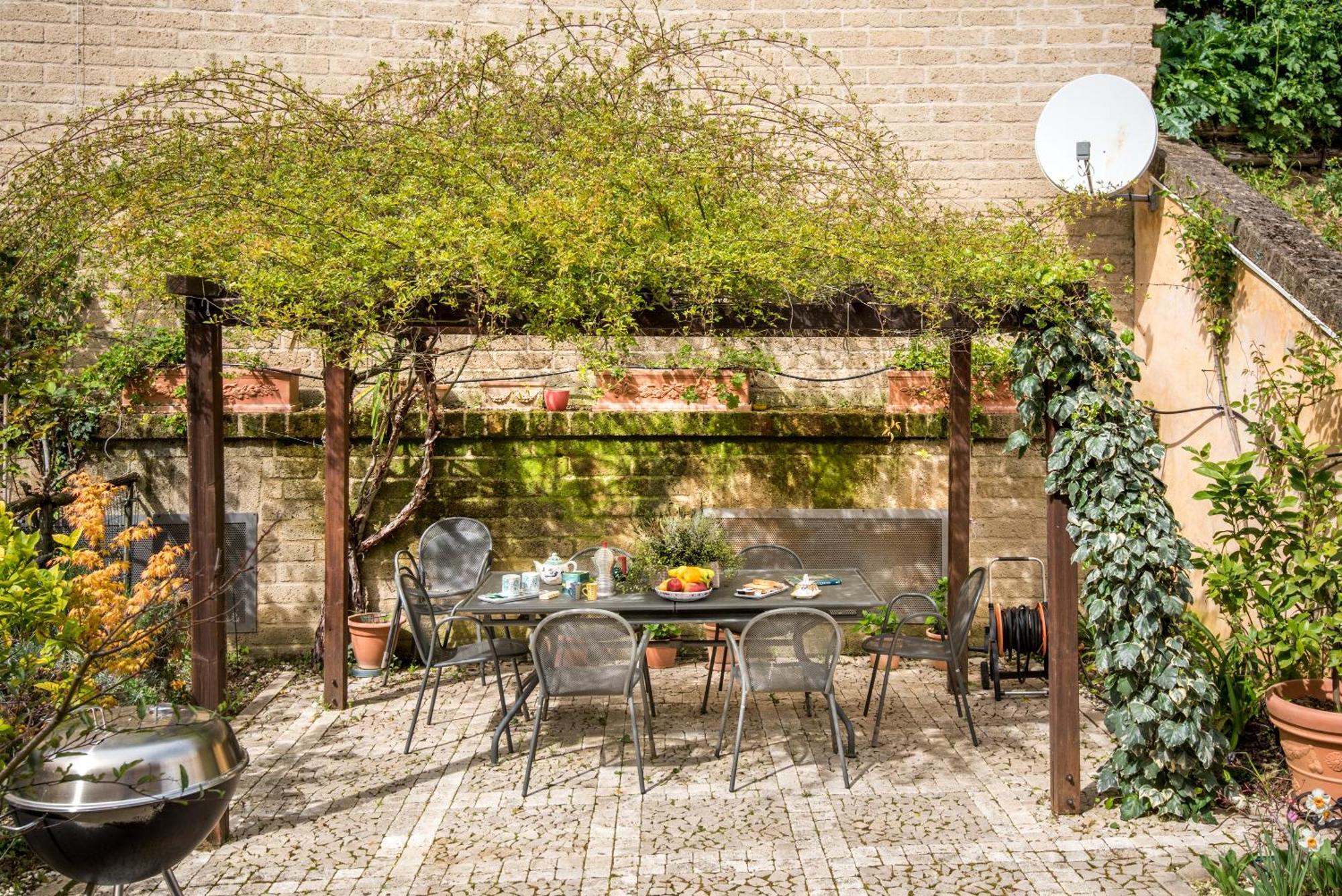 Villa Secret Garden Siena Exterior foto